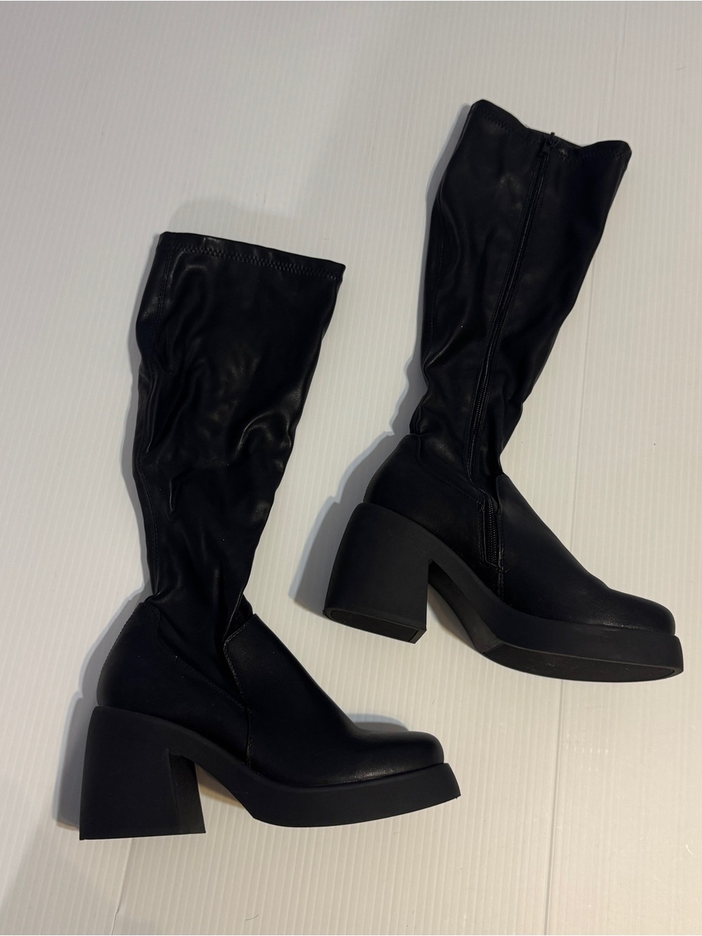 Madden Girl Laxi Black Knee High Platform Boots Size 7 Y2K 90s Grunge